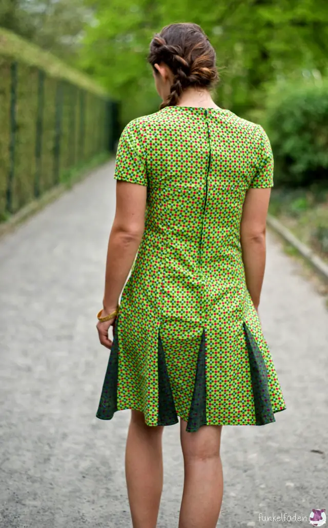 70er Jahre Kleid im Retro-Look / Schnitt: Schnittdesign