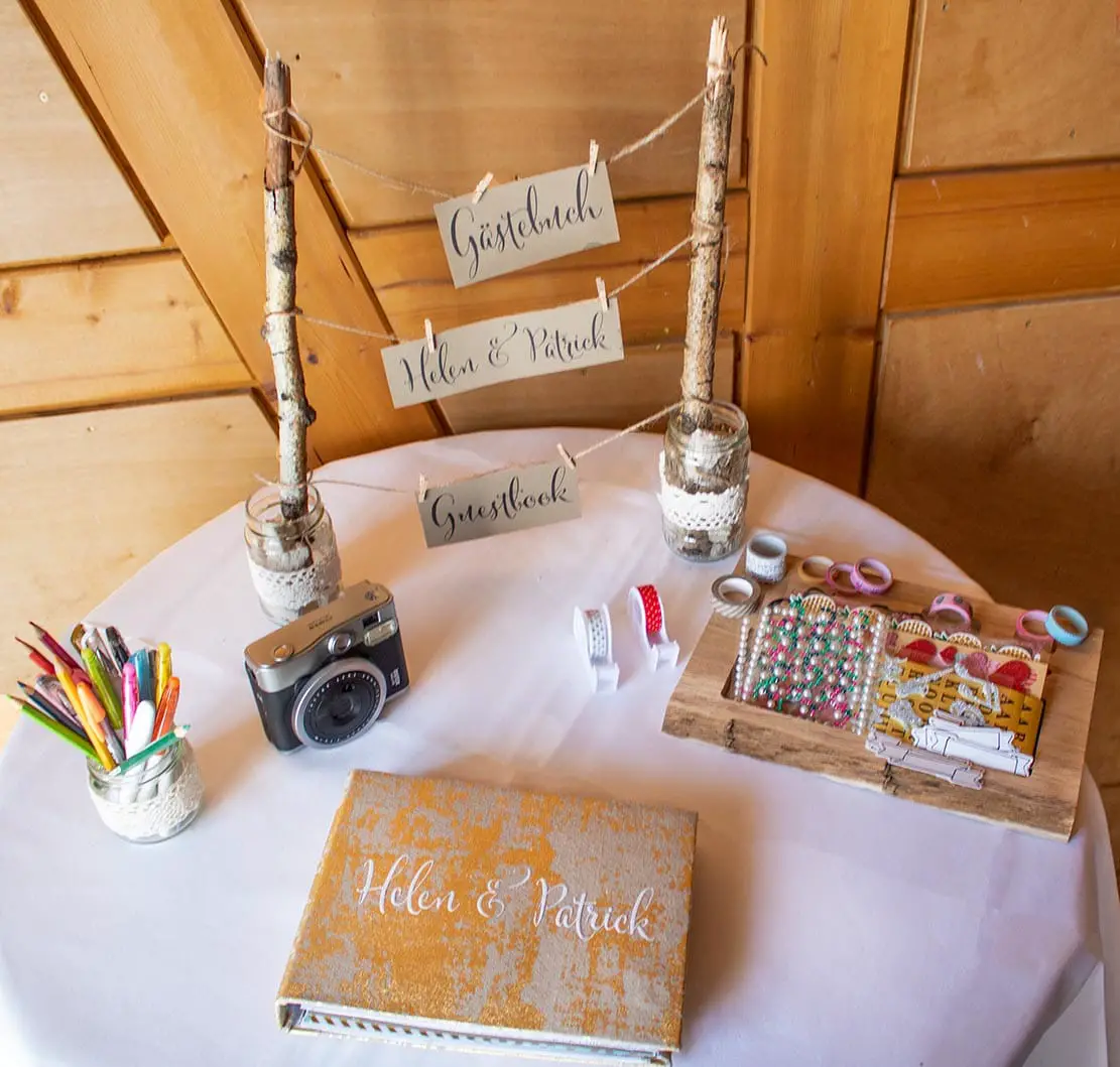DIY Gästebuch für die Hochzeit selber machen