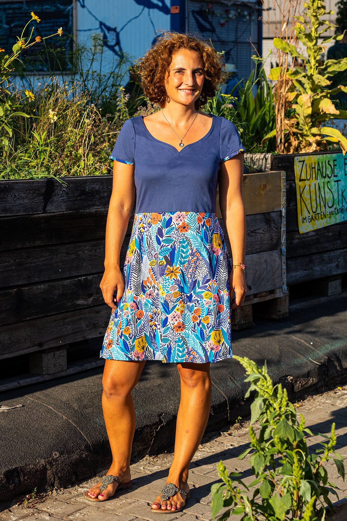 kleid nähen Piexsu mit Tropfenausschnitt
