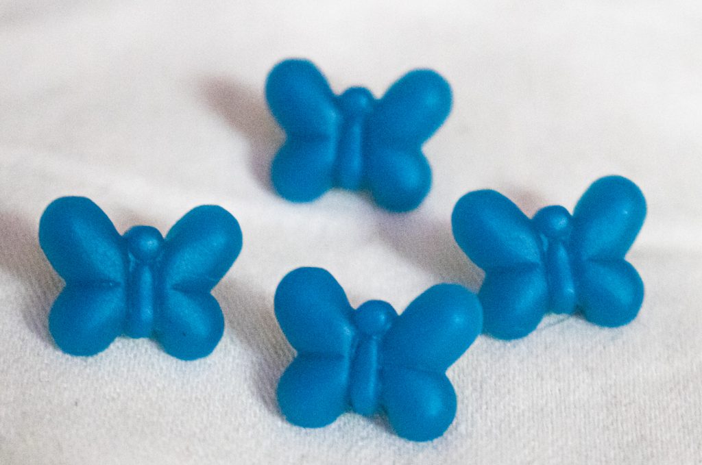 Nachhaltige Nähmaterialien Knöpfe aus recycltem Plastik