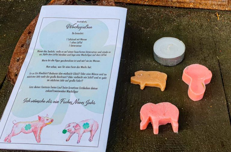 Idena Silvester Wachsgieß-Set – 6 Große Hohlfiguren + Orakelheft | 5er Pack