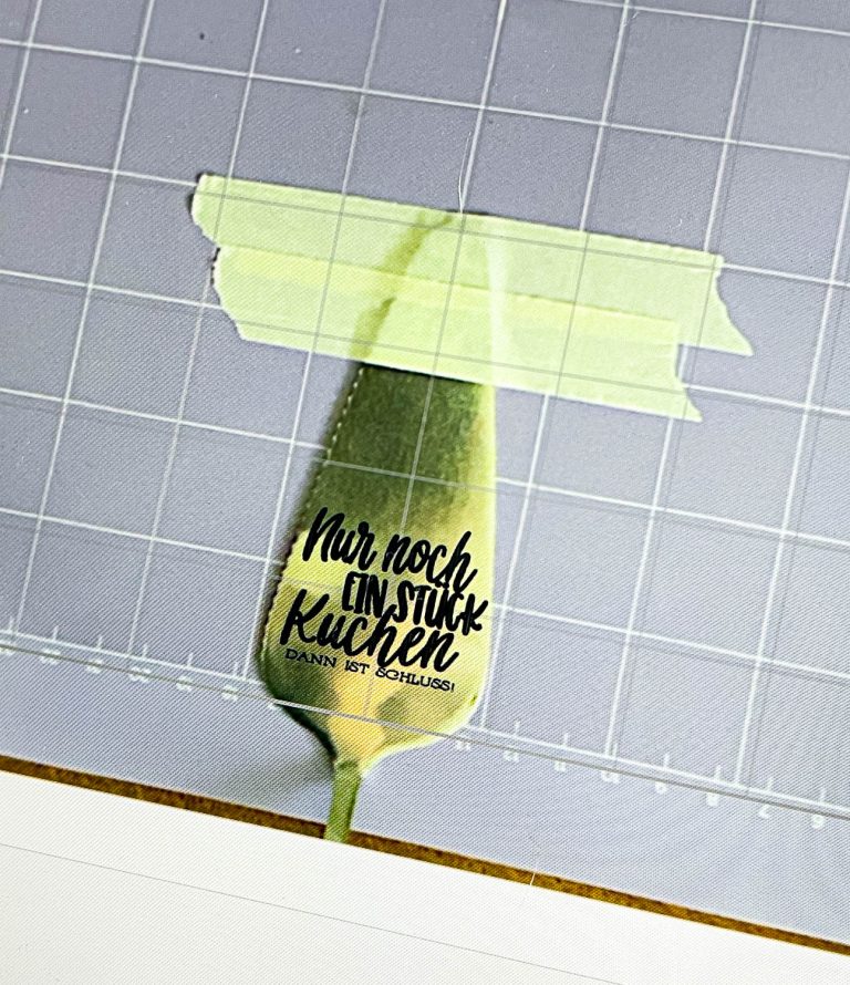 Anleitung Kuchenheber gravieren mit Cricut Maker 3 Funkelfaden