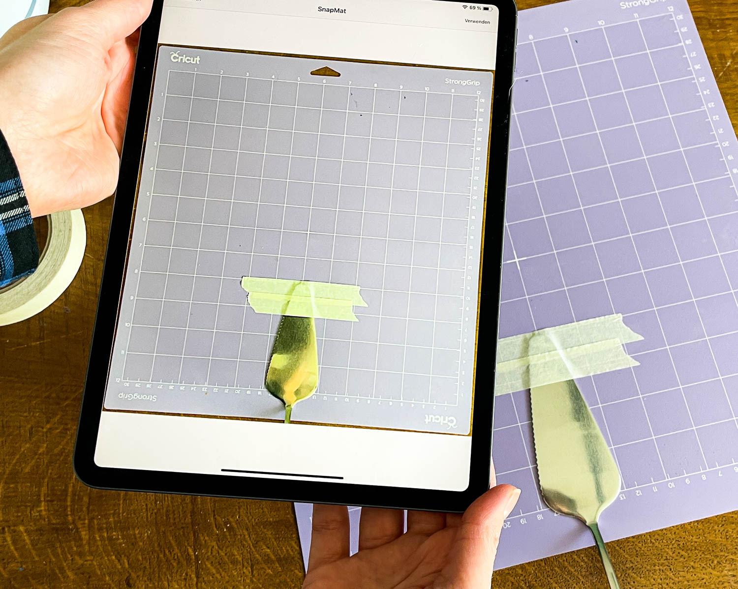 Anleitung Kuchenheber gravieren mit Cricut Maker 3 Funkelfaden
