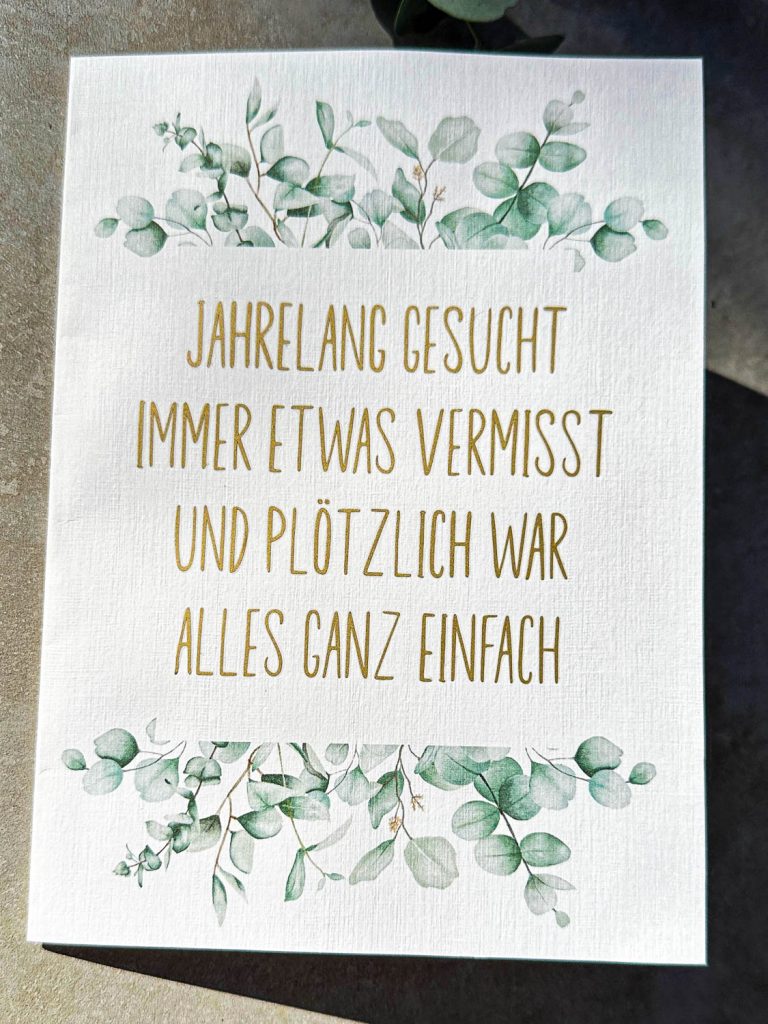 Hochzeitseinladungen selber machen 16 Hochzeitseinladungen selber machen mit Plotter -Eucalyptus gold