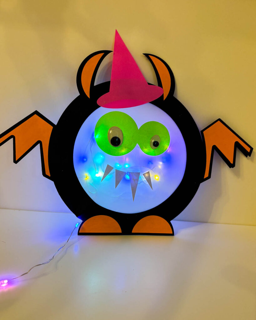 Anleitung: Lustige Monster Laterne plotten 80 Monster Laterne plotten super einfach
