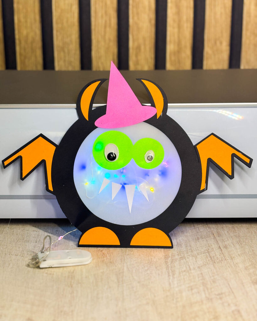 Anleitung: Lustige Monster Laterne plotten 68 Monster Laterne plotten super einfach