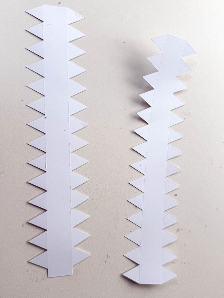 Dino-Laterne basteln mit dem Cricut Maker 3 + Plotterfreebie 53 Anleitung Dino Laterne basteln - gratis Vorlage