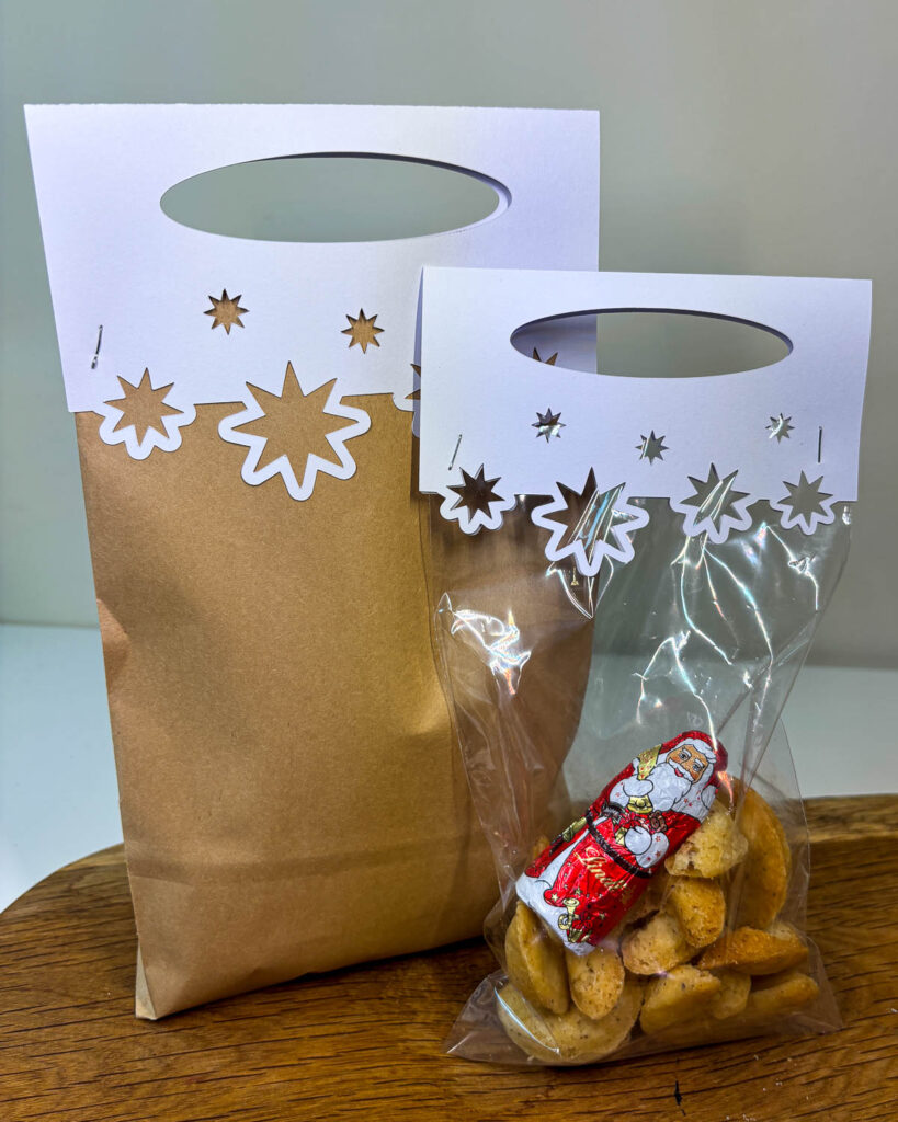 Tütenklappen plotten für Kekse 10 Bastelsamy Kekstüten Deko-04