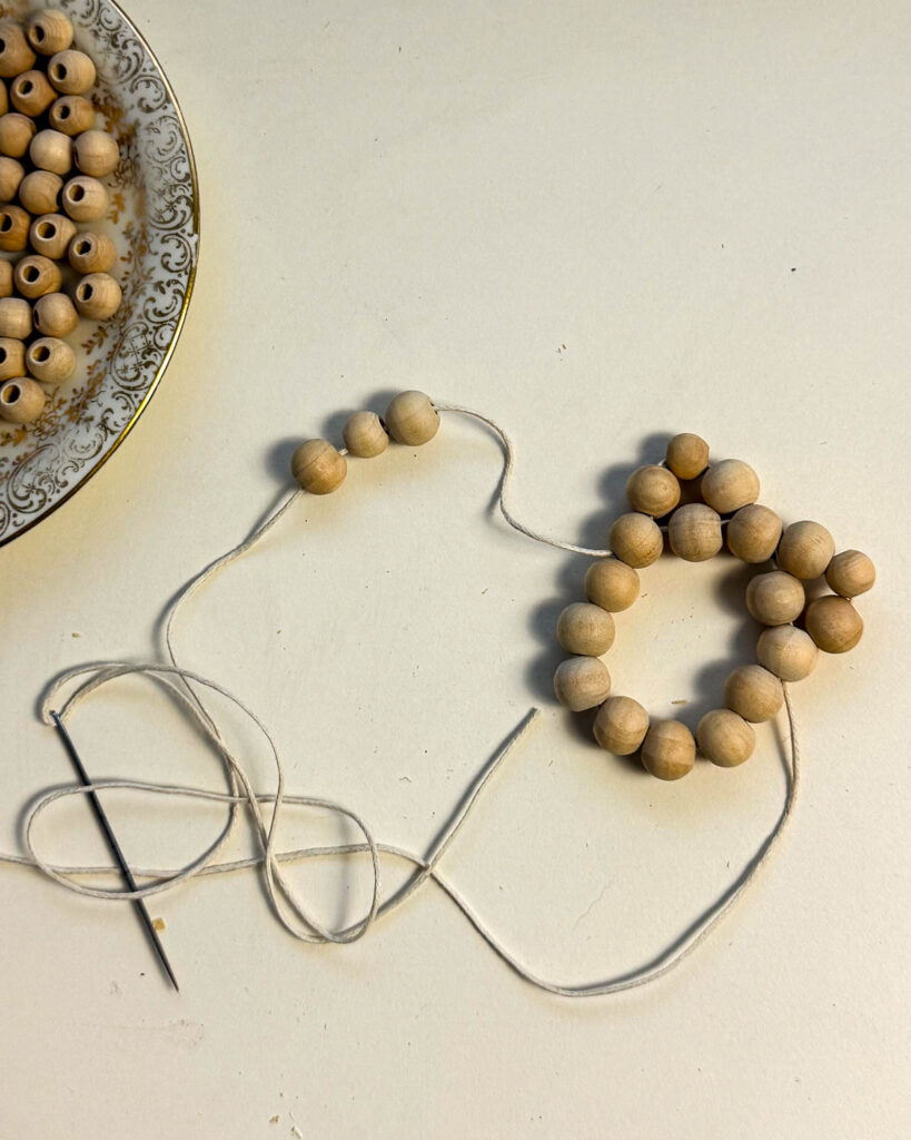 Anleitung Sterne basteln aus Perlen 10 Sterne aus Perlen basteln -20