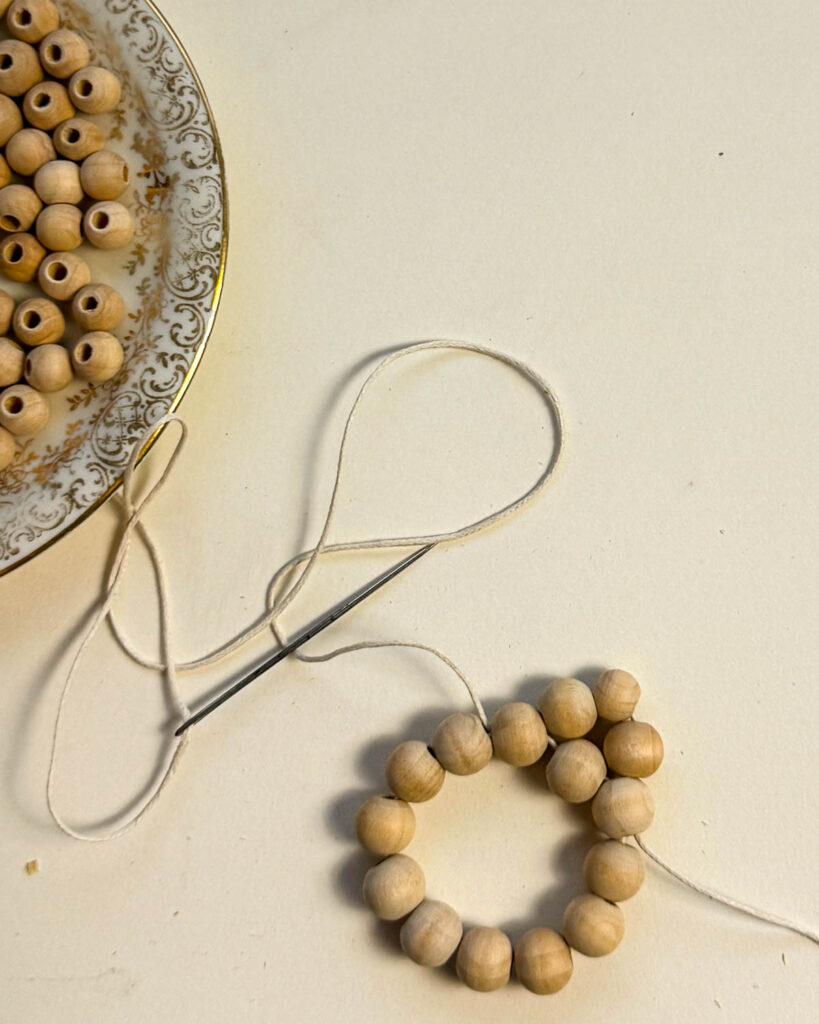 Anleitung Sterne basteln aus Perlen 9 Sterne aus Perlen basteln -25