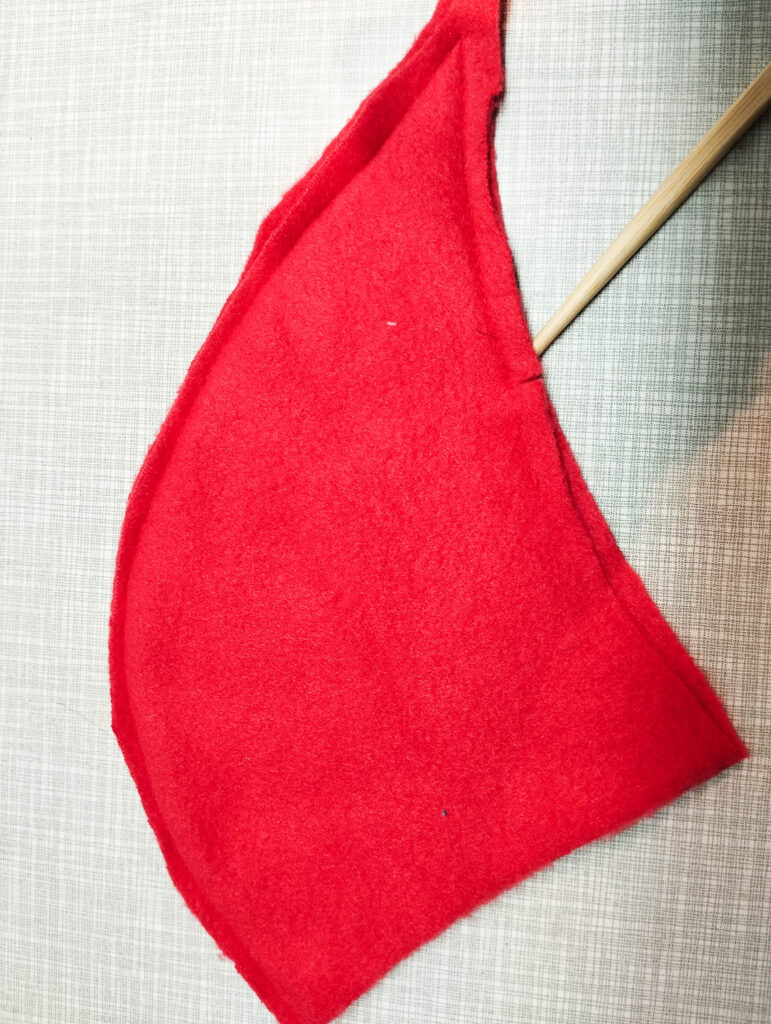 Weihnachtsmantel nähen für die Funkelfaden Maus 7 Weihnachtsmann Mantel nähen für Funkelfaden Maus