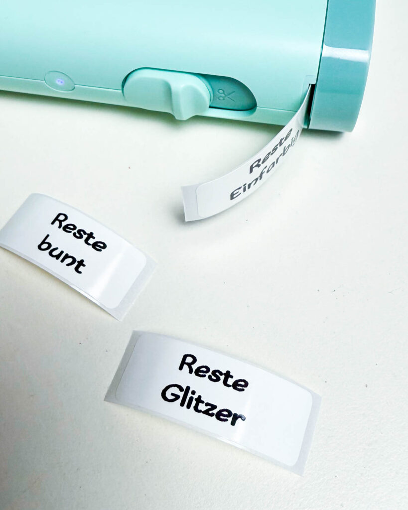 Ordnung im Bastelzimmer mit System -28