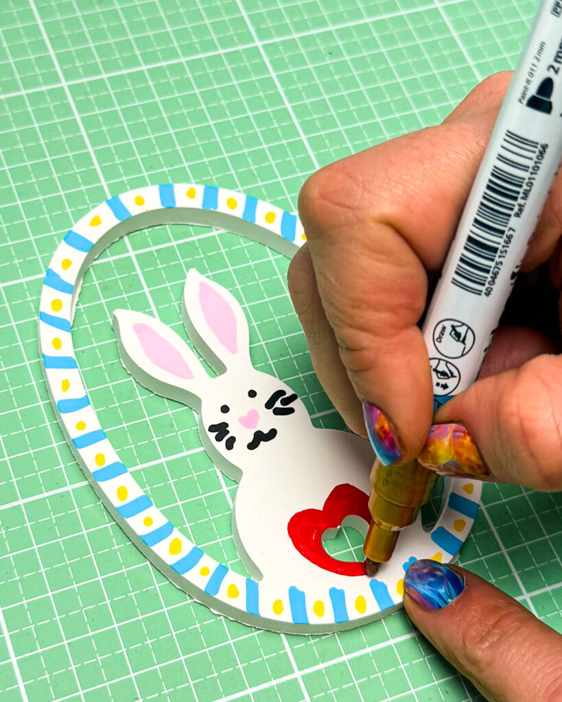 Gießformen für Ostern bemalen - DIY Idee