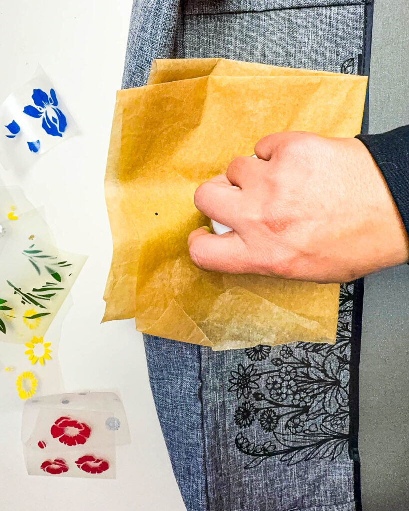 Anleitung mehrfarbig plotten Plotterfreebie Blumenmotiv bunt-3