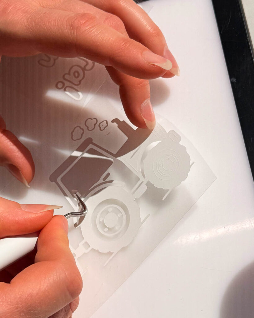 Plotterfreebie - Geburtstagsshirt mit Traktor plotten 5